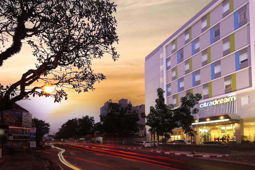 Hotel Citradream Bandung Kültér fotó